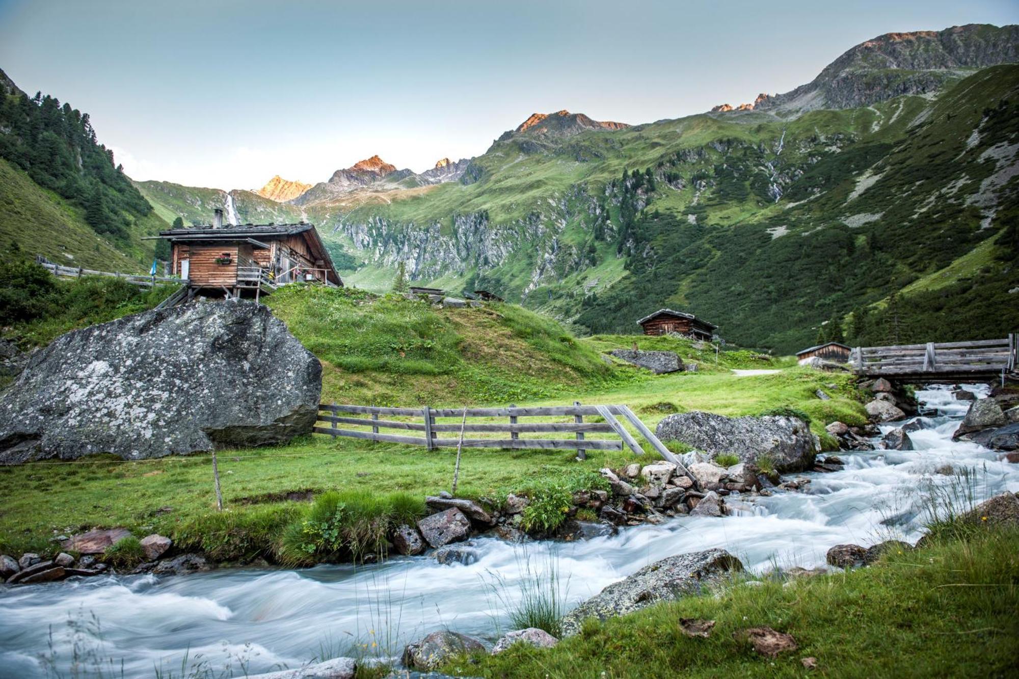 Haus Gerlinde Danler Apartment Neustift im Stubaital Exterior photo